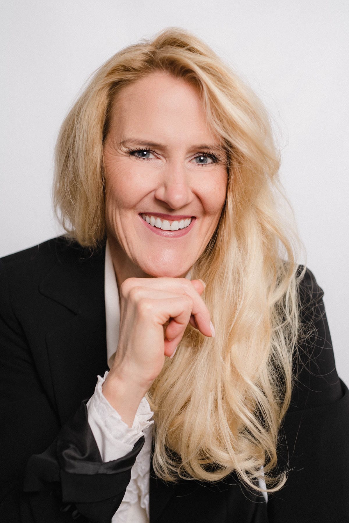 Business Portraits elfirasser.com klein C 05 PPersonal Branding Eveline Zoccolillo Küsnacht Zürich - ElfiRASSER