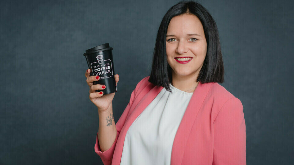 Personal Branding Shooting Fabienne Wallis Marketing Spezialistin - elfiRASSER