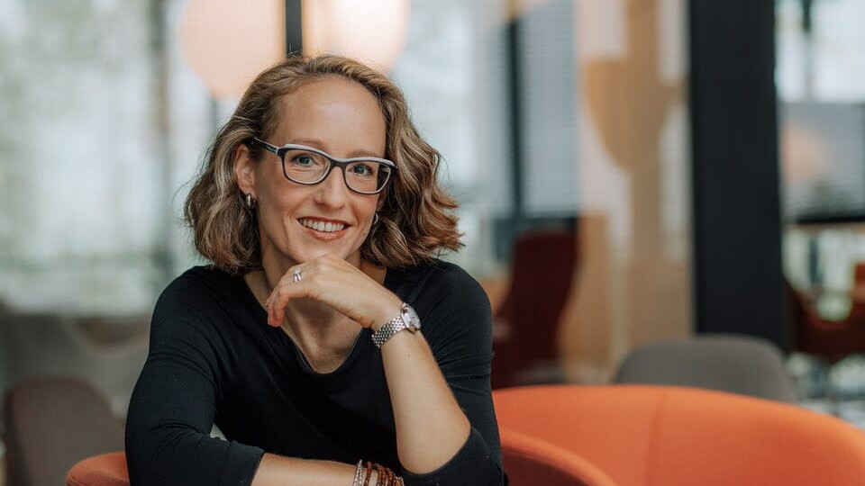 PB Kathrin Leisi 231 uai Personal Branding Shooting Kathrin Leisi - elfiRASSER
